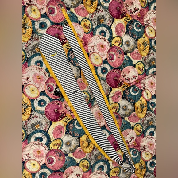 NWT NFL Pro Football LA Chargers Gingham Plaid Business Dress Suit Tie - Picture 6 of 6